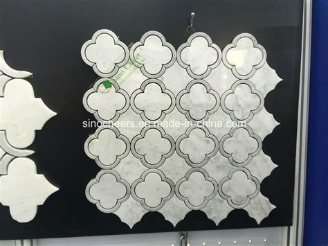 Carrara White Mix White Thassos Water Jet Flower Shaped Natural Marbles