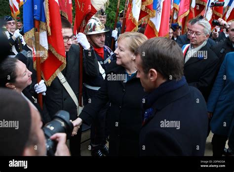 Bundeskanzlerin Angela Merkel Und Der Franz Sische Pr Sident Emmanuel