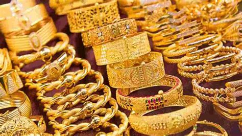 Gold And Silver Rates Today స్వల్పంగా పెరిగిన ధరలు ఈ రోజు బంగారం వెండి ధరలు ఎలా ఉన్నాయంటే