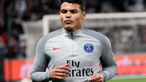 Mercato PSG Cette Mise Au Point Claire Sur Lavenir De Thiago Silva