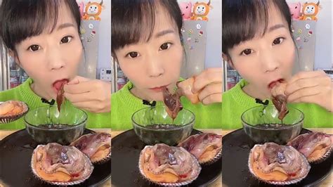 Asmr Mukbang Girl Eats Giant Raw Bloody Clams With Sauce