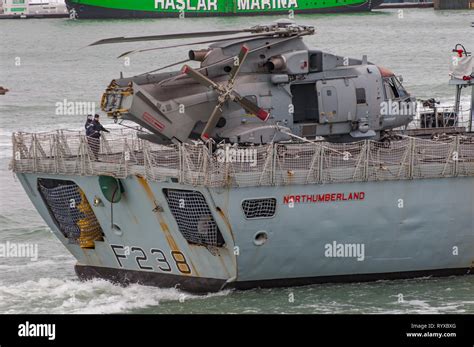 Towed Array Sonar Hi Res Stock Photography And Images Alamy