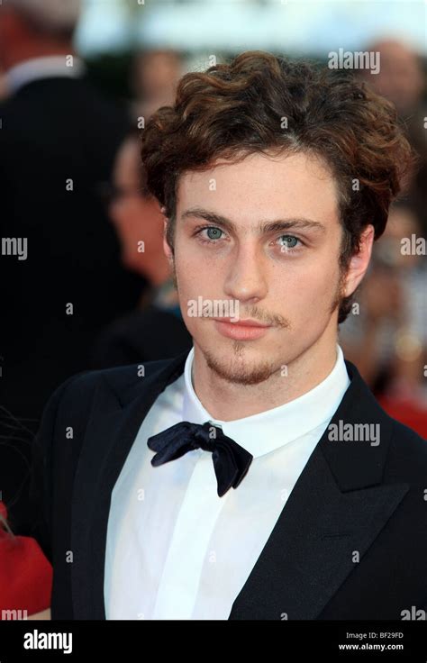 taylor johnsons instagram twitter facebook  idcrawl