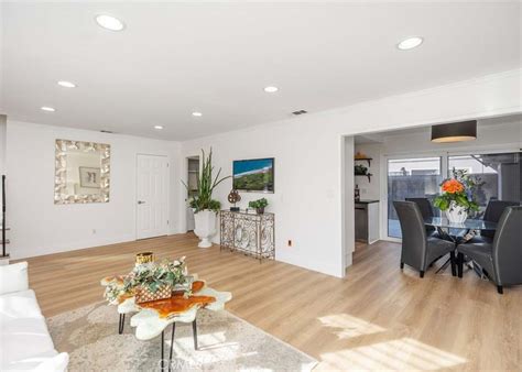 1107 E 1st St Tustin Ca 92780 Redfin
