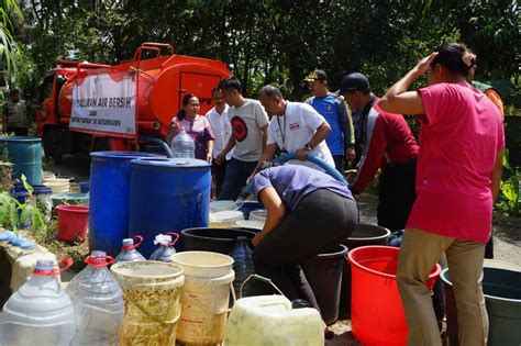 Atasi Kekeringan Di Cilacap Kemensos Gercep Beri Bantuan Air Bersih