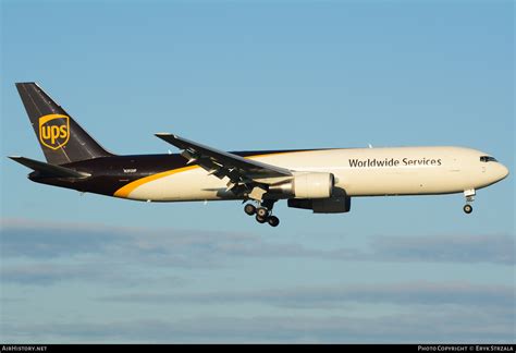 Aircraft Photo Of N Up Boeing Er Bdsf United Parcel