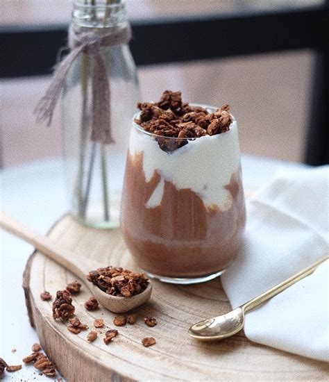 Breakfast Chocolade Boekweitpap Met Skyr En Granola Receptje Op Bye Bye