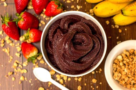 25 opções deliciosas de acompanhamentos para açaí