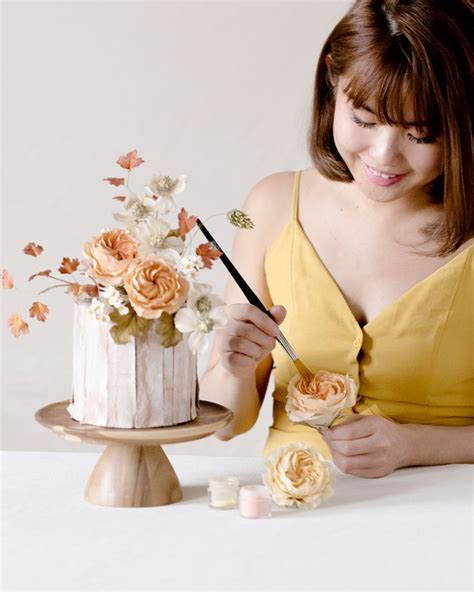 Winifred Kriste Cakes Course Home Sugar Flower Wedding Cake