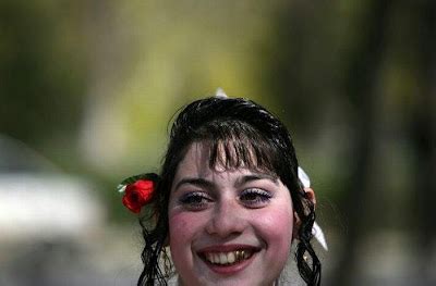 Gypsy Brides Market in Bulgaria - Pics Among Us