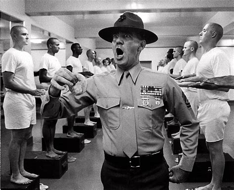 'America's drill sergeant' R. Lee Ermey dead at 74