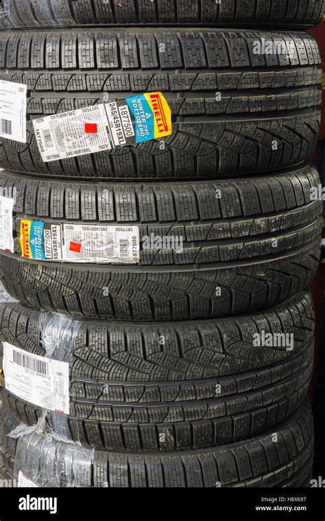 Pirelli tyres hi-res stock photography and images - Alamy