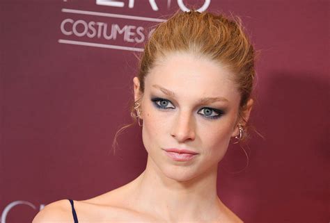 Hunter Schafer Slips Into Retro Prada Dress And Heels At Cdga 2023