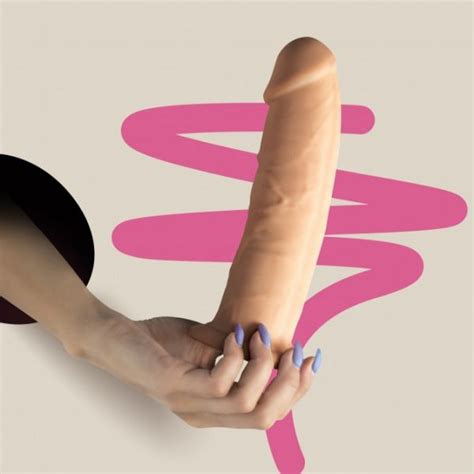 Crushious Dildo Premium Silicone Tessudo Baunilha Kuantokusta