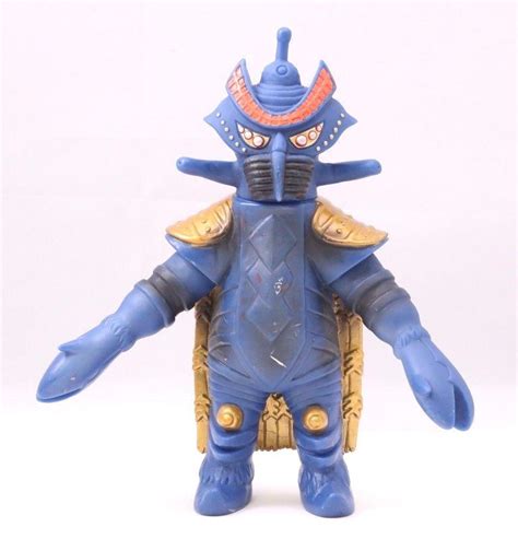 Ultraman Kaiju Alien Temperor Vintage Vinyl Figure Bandai Japan A