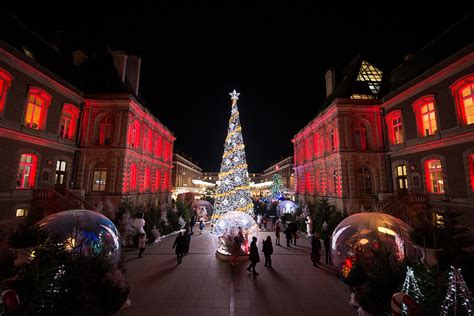 Amiens March Noel Loto De Noel