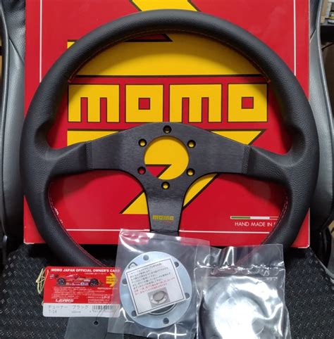 Yahooオークション 試着のみ 正規品 Momo Tuner モモ チューナー レ