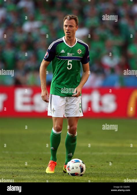 Northern Ireland's Jonny Evans Stock Photo - Alamy