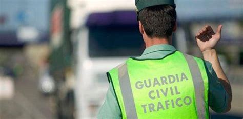 Guardia Civil y Policía Nacional Unida Jucil carga contra el director