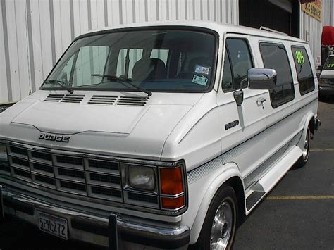 Dodge Ram 250 Conversion Van Photos Reviews News Specs Buy Car