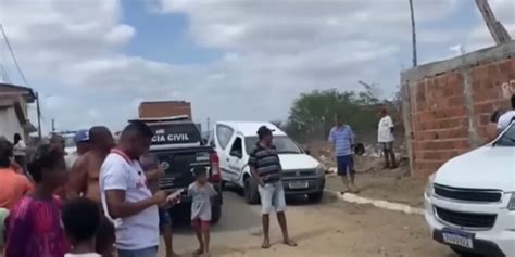 Urgente Seis ciganos incluindo uma criança de 5 anos são mortos em