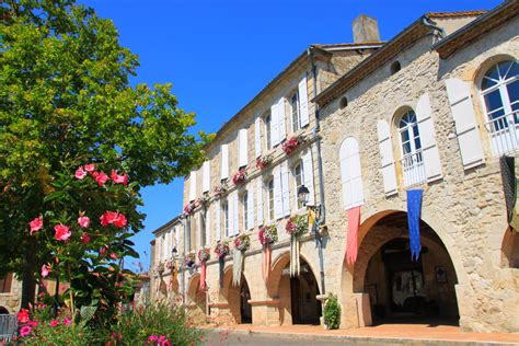 Les 10 Lieux Incontournables Du Gers Guide Du Gers