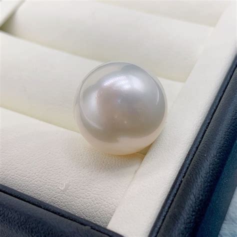 Huge Mm Natural South Sea Genuine White Round Good Luster Loose Pearl