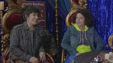 Watch Broad City Season 4 Episode 1 Broad City Sliding Doors Full