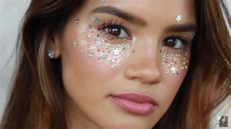 13 Youtubers Con Ideas De Maquillaje De Festival De Musica