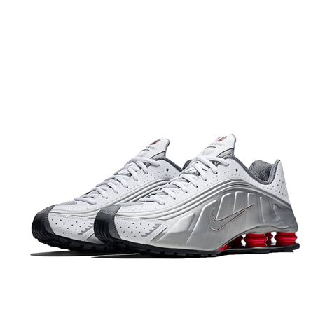 Nike Shox R4 Metallic Silver Comet Red (2018) – OFFTRENDCLUB