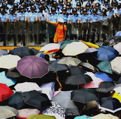 Umbrella Revolution 20 Colorful Photos Of Hong Kong Protest