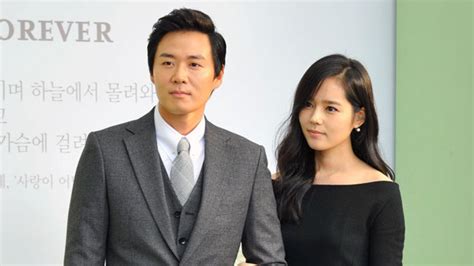 Yeon Jung Hoon Talks About The Time When Han Ga In Forgot Their Wedding Anniversary