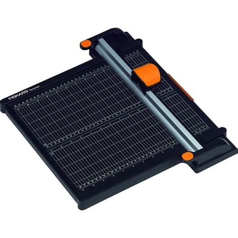 Fiskars Massicot Rotatif Recycle Cm Lame Avec Revetement En