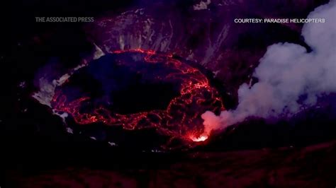 Lava Fountains Visible Inside Hawaii Volcano WDIO