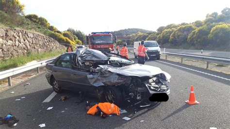 Dos Heridos En Un Accidente De Tráfico En La Autovía A 12 En Lorca