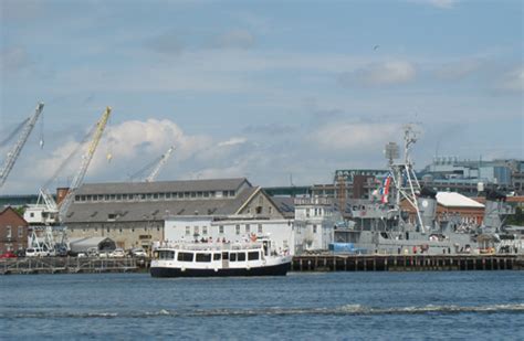 Boston Harbor Cruises | Sightseeing | Dinner | History