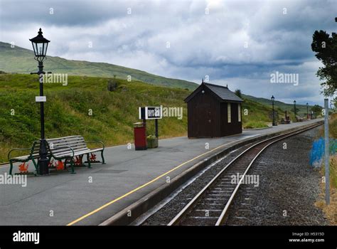 Rhyd Ddu Railway Station Hi Res Stock Photography And Images Alamy