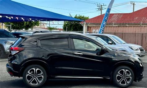 2018 Honda Vezel Hybrid Carland Jamaica