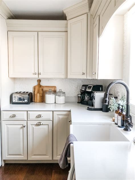 How To Decorate Kitchen Countertops Practically And Beautifully Marly Dice