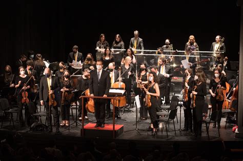 La Orquesta Ciudad de Alcalá ofreció su concierto de Navidad con gran