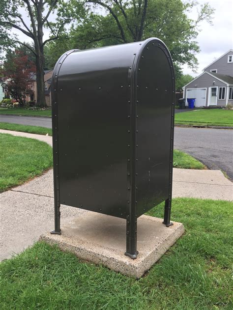 Usps Reveals Purpose Behind Green ‘relay Mailboxes In Webster Hill