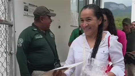 Mexicana recobra su libertad tras pasar 15 años presa por un crimen que