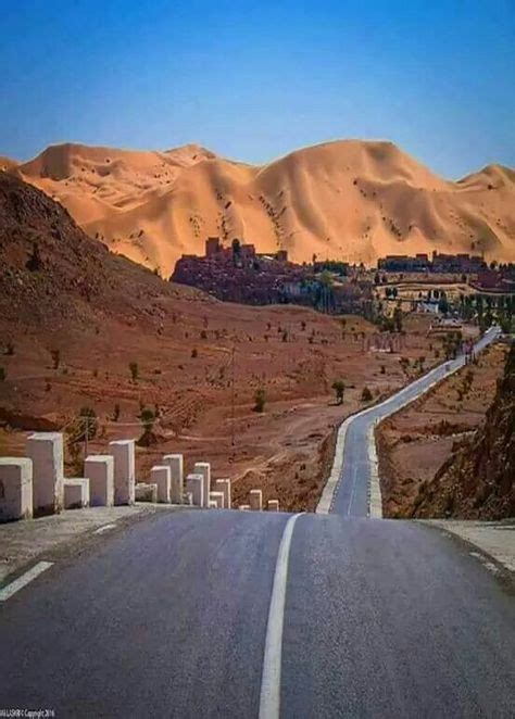 Voyage chez les Amazighes Jolie vue de Taghit Bėchar Algérie Photo