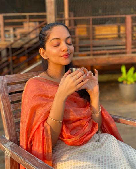 Ahaana Krishnas Latest Sunset Photos Goes Viral On Social Media L