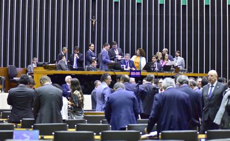 C Mara Aprova Feriado Nacional Em De Novembro Dia De Zumbi E Da