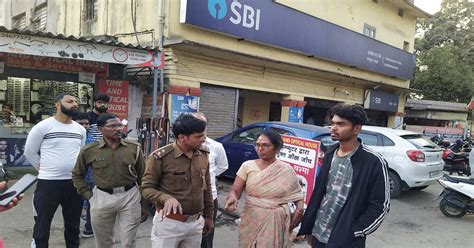 Jharkhand Crime News 2 Lakh Rupees Snatched From A Woman In Namkom At Ranchi Police Engaged In