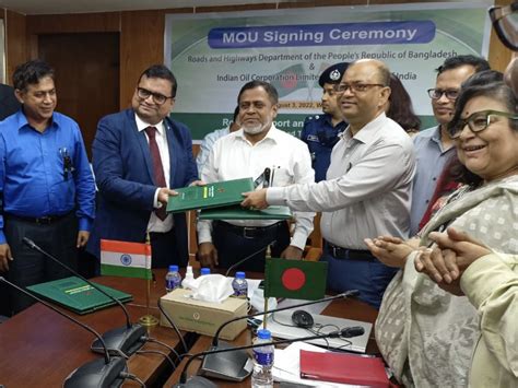 Indian Oil Signs MoU With Bangladesh Govt To Move POL LPG Trucks