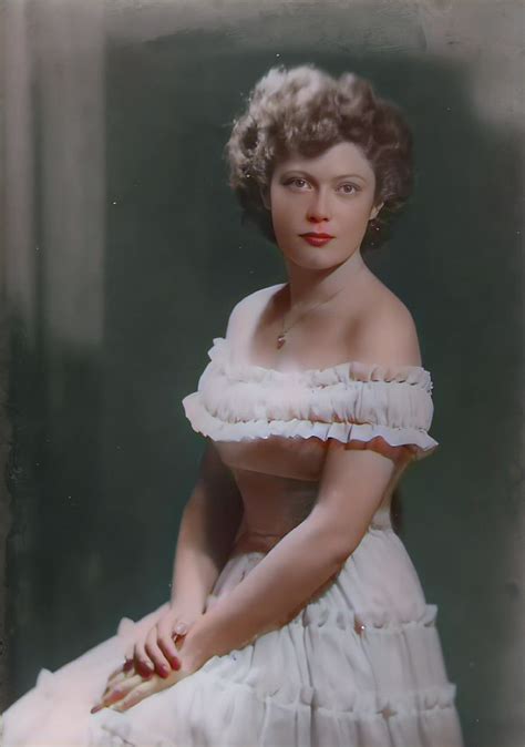 Lady Colorized Photograph Circa 1940 S Midnight Believer Flickr