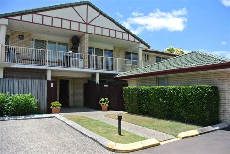 82047 Wynnum Rd Wynnum West Qld 4178 Apartment For Rent 400 Domain