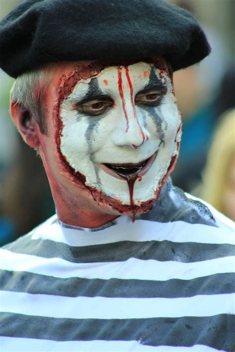 Creepy Mime Face